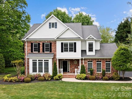 103 Berry Hill Drive pending home in Berry Hill, Hendersonville, NC