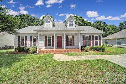 1740 Rosewell Drive sold home in Bristol Park, Rock Hill, SC