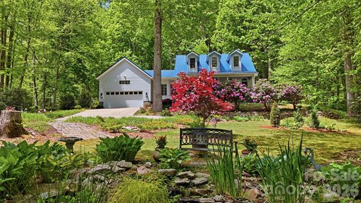 438 Serenity Mountain Road pending home in Villages Of Plott Creek, Waynesville, NC