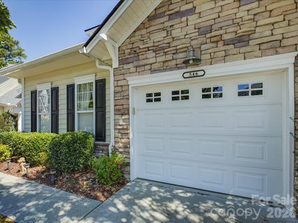 546 Pine Links Drive sold townhome in Calloway, Tega Cay, SC