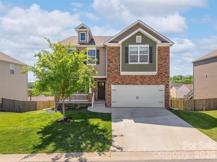 348 Tavernier Lane pending home in Holbrook Village, Candler, NC