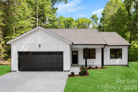 1290 Scotts Creek Road sold home in Sterling Oaks, Statesville, NC