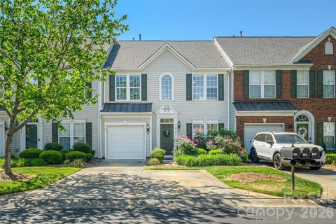 Homes in Fairway Townes, Fort Mill