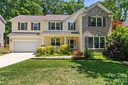 6425 Colonial Garden Drive sold home in Huntersville, SC