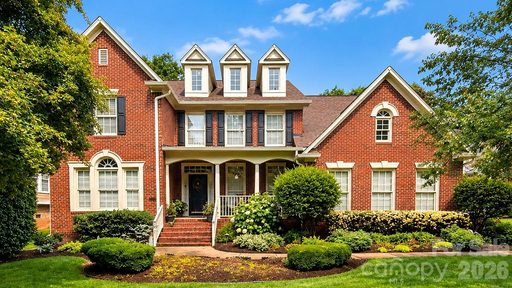 Previously sold for $985,000