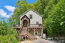 695 Wildcat Run sold home in Maggie Valley, SC