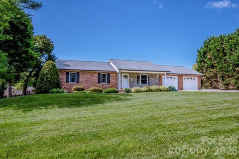 173 Doe Trail Lane sold home in Deercroft, Statesville, NC