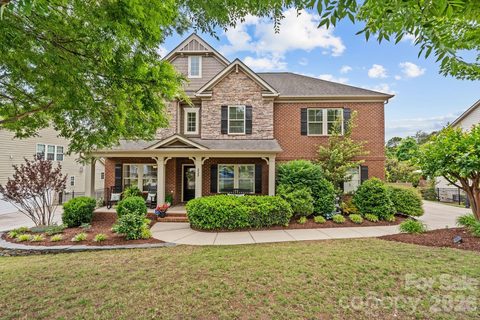 333 Calming Way sold home in Serenity Point, Tega Cay, SC