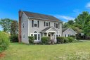 15208 Bexley Place sold home in Mint Hill, SC
