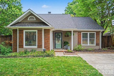7450 Crestside Lane sold home in Sherbrook, Charlotte, NC