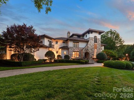 200 Oakmont Lane active home in Longview, Waxhaw, NC