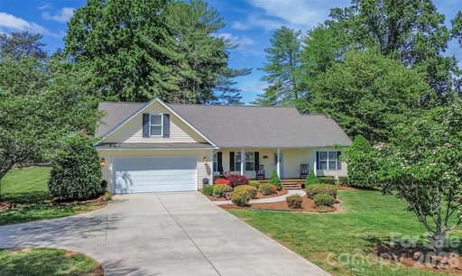 Homes in Iredell Heights, Statesville