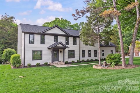 Homes in Kingswood, Charlotte