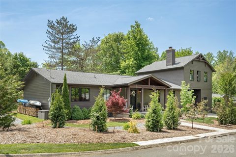 17 Grove Street sold home in Sylvania, Brevard, NC