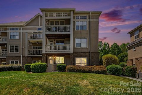 104 Pier 33 Drive pending home in Pier 33, Mooresville, NC