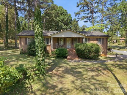 1001 Faith Road sold home in Rowan Terrace, Salisbury, NC