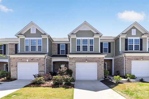 Homes in Catawba Village, Fort Mill
