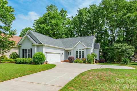 319 Cumbria Way sold home in Stafford Park, Rock Hill, SC