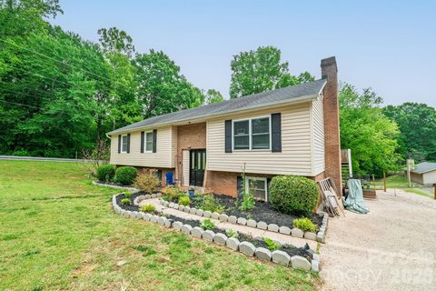 501 Old Farm Road