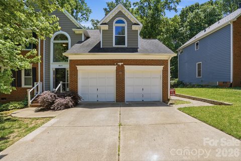 4611 Deer Cross Trail sold home in Davis Lake, Charlotte, NC