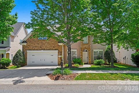 10331 Falling Leaf Drive sold home in Winding Walk, Concord, NC
