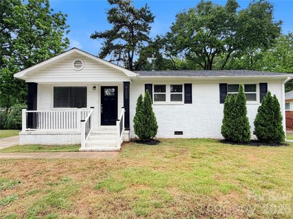 9209 Edgevale Drive sold home in Beatties Ford, Charlotte, NC