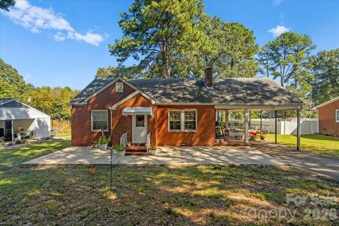 Previously sold for $189,000