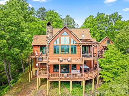 167 Wild Orchid Trail active home in Fontana Lake Estates, Bryson City, NC