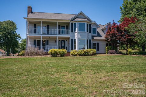 128 Windy Hill Drive sold home in Northshore, Cherryville, NC