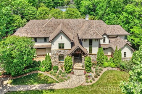 4901 Carmel Park Drive pending home in Carmel Park, Charlotte, NC