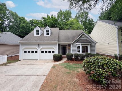 5908 Bookbinders Lane active home in Bishops Ridge, Charlotte, NC
