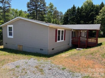 2659 Deertrack Drive sold home in Deer Track, Connelly Springs, NC