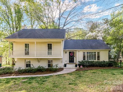 3719 Huckleberry Road sold home in Beverly Woods East, Charlotte, NC