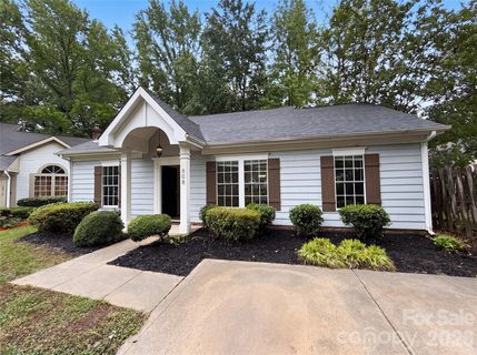 Homes in Bay Village, Charlotte