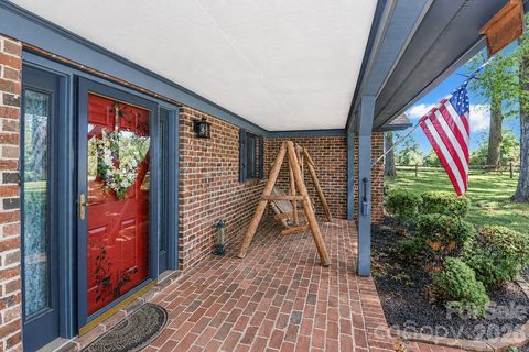 156 Monte Vista Road sold home in Monticello Heights, Statesville, NC