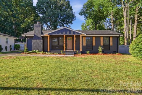 Homes in Robinhood Woods, Charlotte