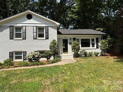 1410 Burnley Road pending home in Starmount, Charlotte, NC