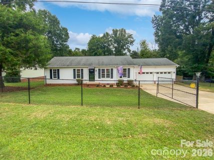 2520 Old Wilkesboro Road active home in Crestbrook, Salisbury, NC