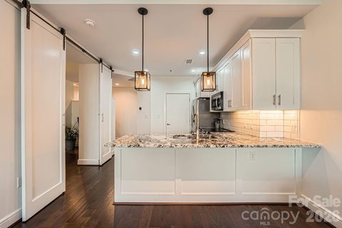333 W Trade Street sold home in Trademark, Charlotte, NC