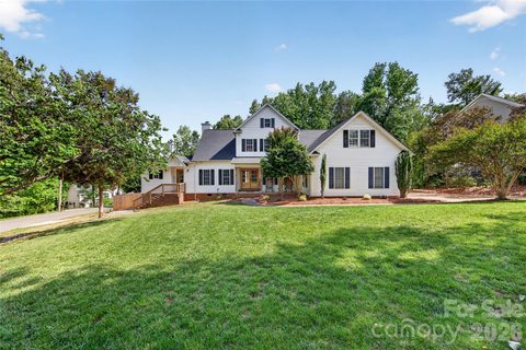 8628 Brookgreen Drive sold home in Glencroft, Mint Hill, NC