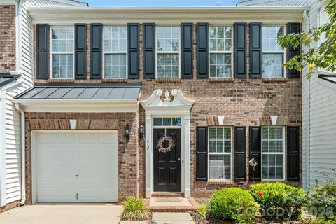 173 Snead Road pending townhome in Fairway Townes, Fort Mill, SC