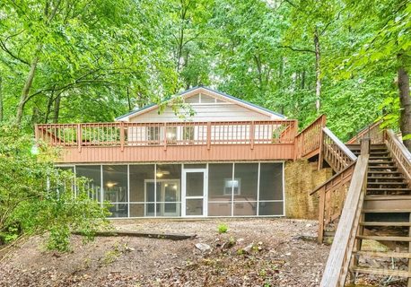 42640 Moonshine Drive pending home in Tall Whit Lake, New London, NC