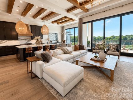 Previously sold for $2,275,000