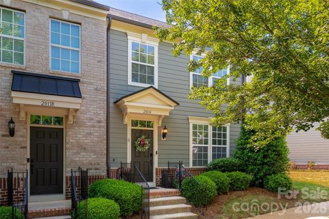 20114 Lamp Lighters Way pending townhome in Antiquity, Cornelius, NC