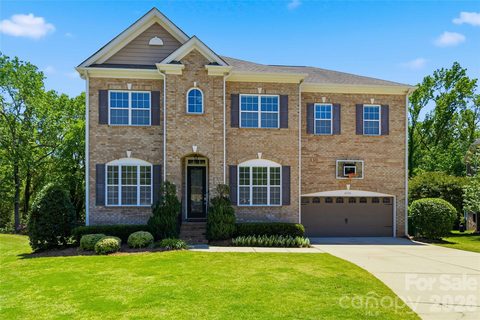 6526 Saint John Lane sold home in Sharon Hills, Charlotte, NC