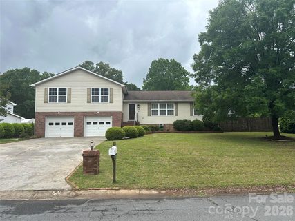 Homes in Foxwood, Fort Mill