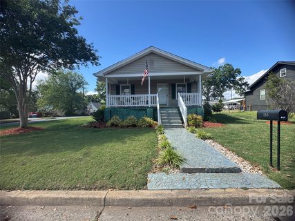 116 Live Oak Avenue
