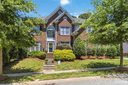 7915 Bytham Castle Drive sold home in Huntersville, SC