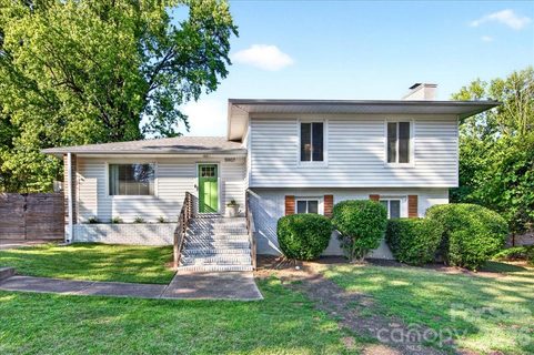 5907 Bluebonnet Road sold home in Woodburn, Charlotte, NC
