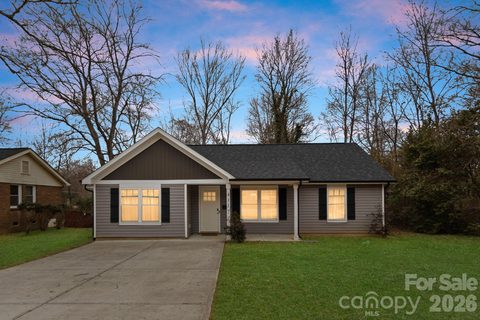 4117 Colebrook Road active home in Colebrook, Charlotte, NC